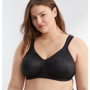 COPY - - NWT Playtex 18 hour Black Bra 4745 ultimate lift and suppo…